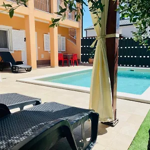 https://boutique-apartment.in-istria.net
